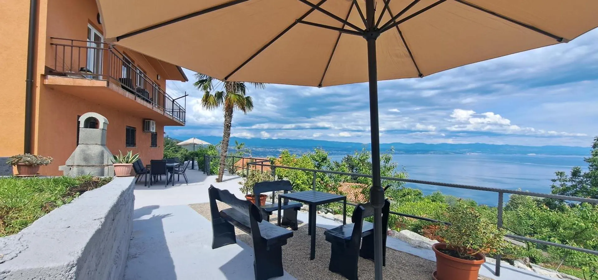Villa Sentia With Jacuzzi & Spectacular Seaview 오파티아